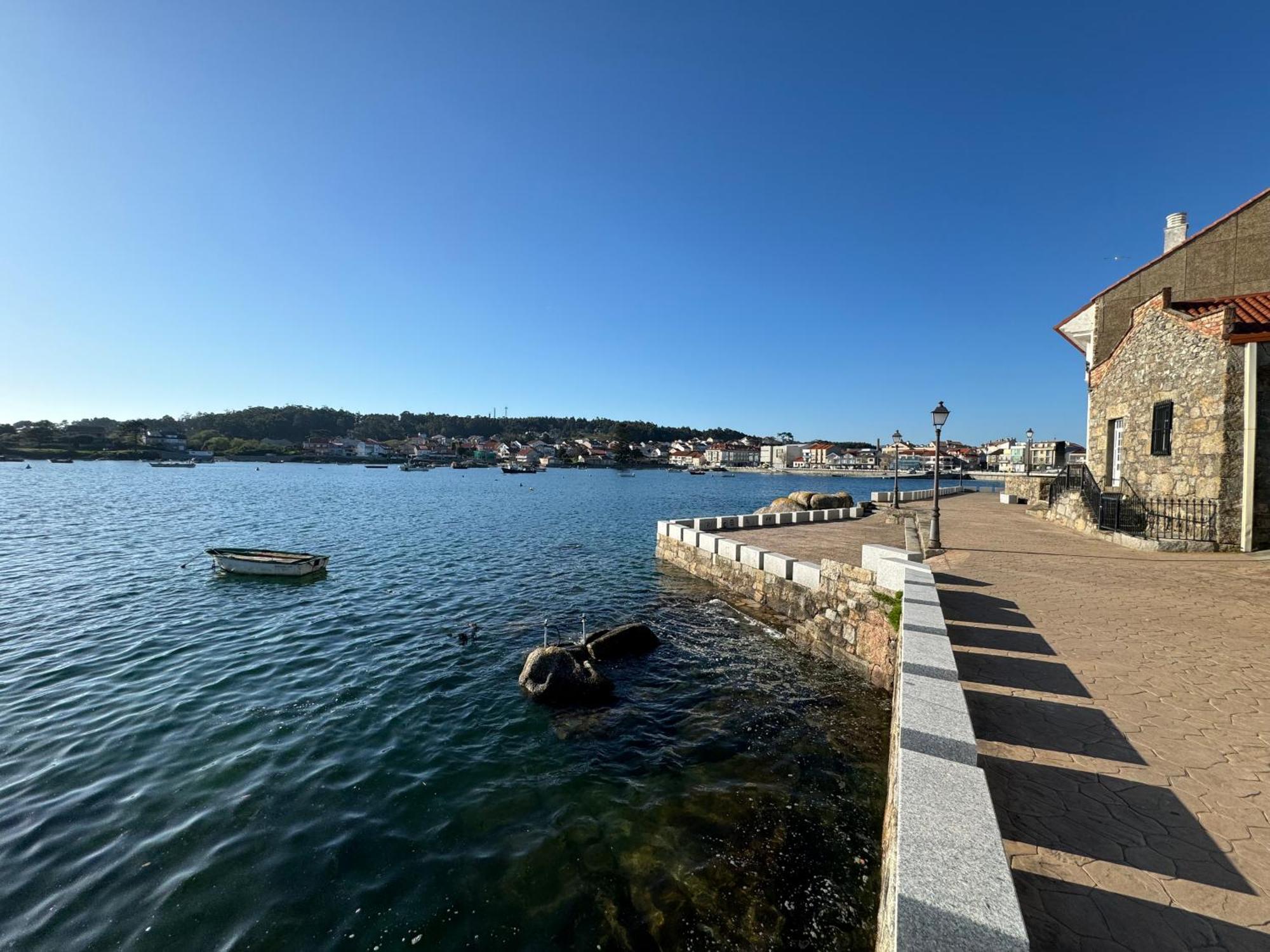Apartamento Paseo Maritimo-A Illa De Arousa Экстерьер фото
